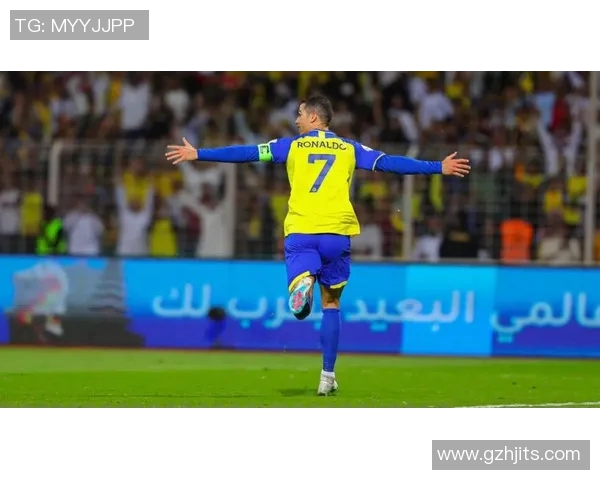 足球明星中有哪些人公开表达对C罗的喜爱与支持