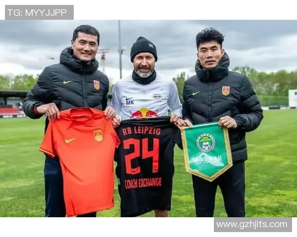 国足迎战伊朗世预赛关键战役全力争胜展现团队精神与实力